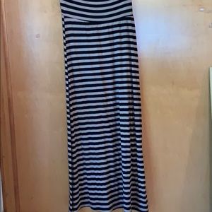 Black/camel striped skirt